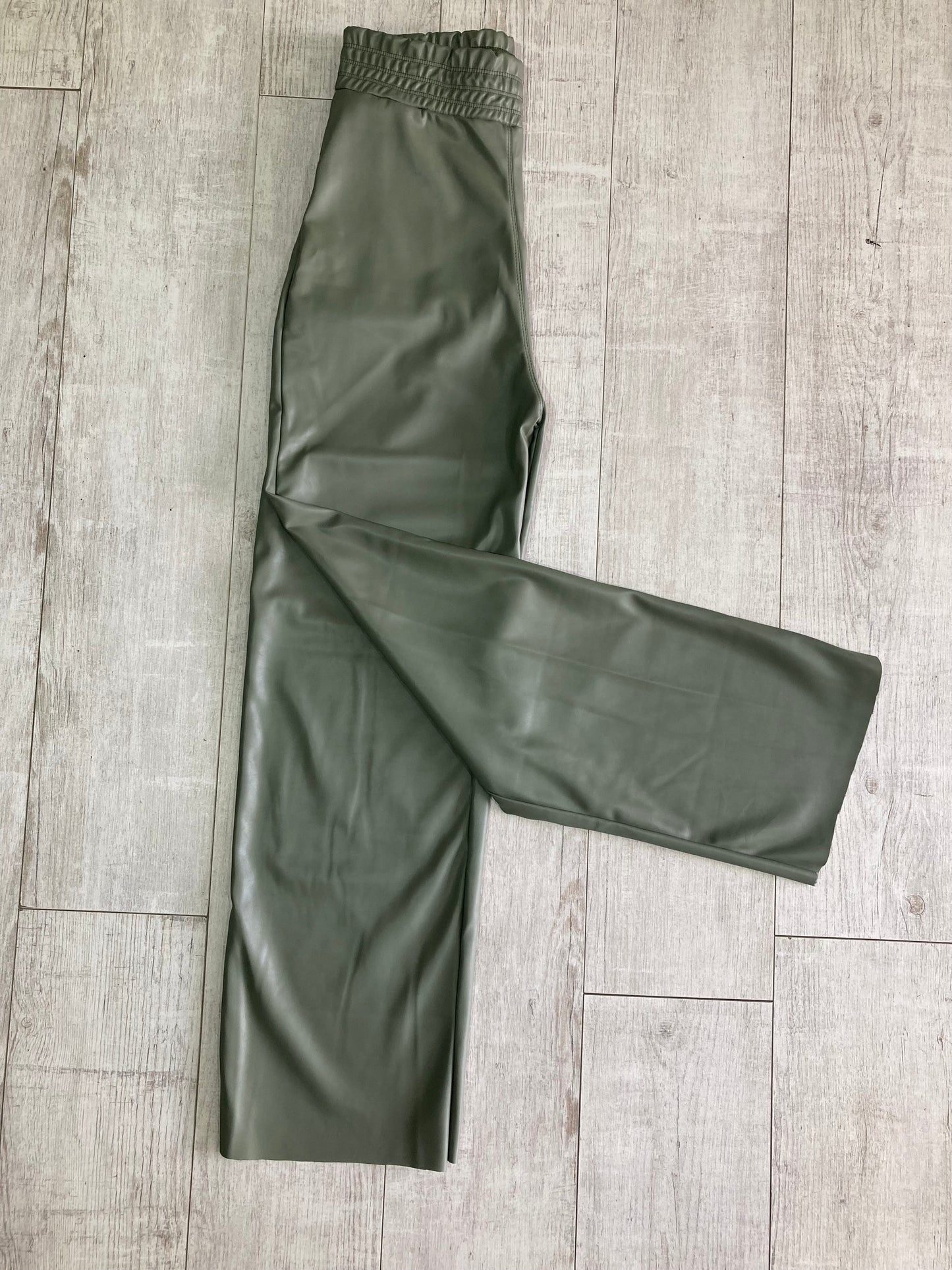 Pantalón - Cuero luci